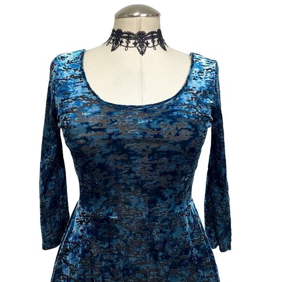 Decree Whimsygoth Gothic Blue Velvet Semi Sheer Fitted Blouse - Picture 2 of 11